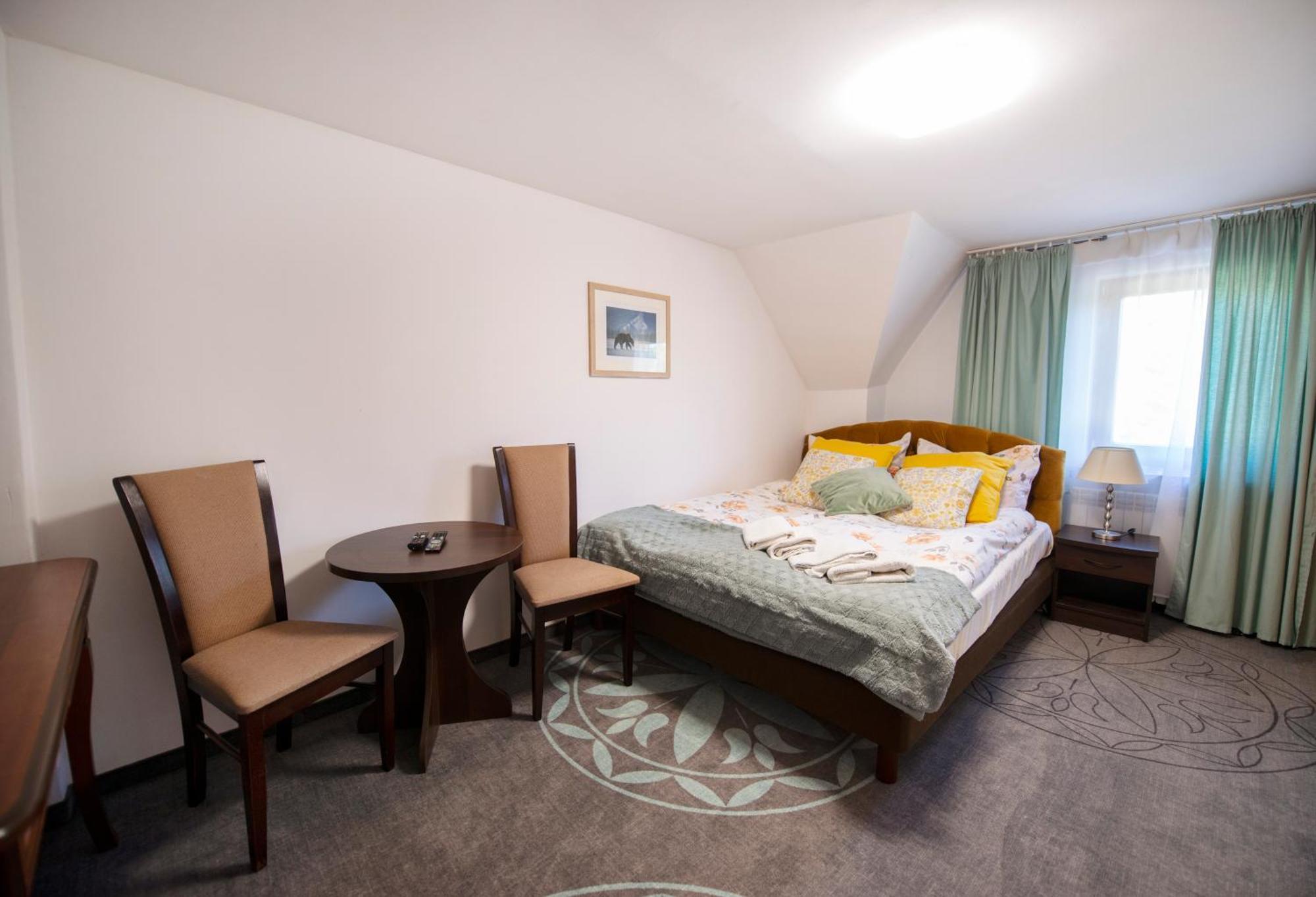 Dw Paryzanka Hotell Poronin Eksteriør bilde